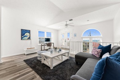 Welcome to your coastal getaway with Gulf views from every - photo 21