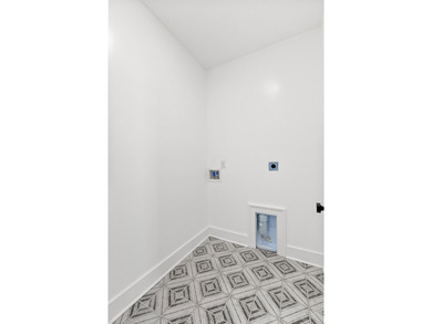 2 Henrietta Street is a beautifully preserved and recently - photo 35