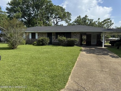 Opportunity awaits with this charming home situated on a - photo 2