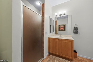Welcome to this beautifully maintained, move-in ready 3-bedroom - photo 11