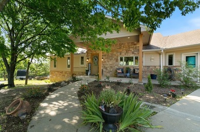 Escape to your own peaceful retreat on over 3.5 acres just a - photo 2