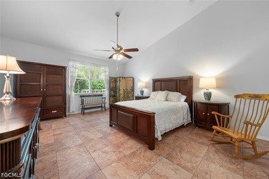 Welcome to this beautifully maintained, move-in ready 3-bedroom - photo 14