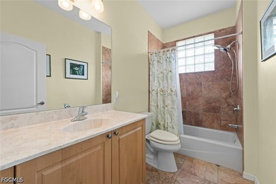Welcome to this beautifully maintained, move-in ready 3-bedroom - photo 22