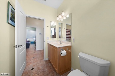Welcome to this beautifully maintained, move-in ready 3-bedroom - photo 23