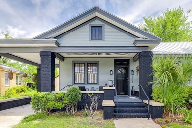 Located in the highly desirable Ardsley Park neighborhood, this - photo 3