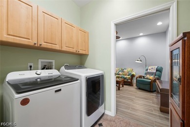 Welcome to this beautifully maintained, move-in ready 3-bedroom - photo 38
