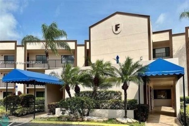 Lake Condo For Sale in Tamarac, Florida