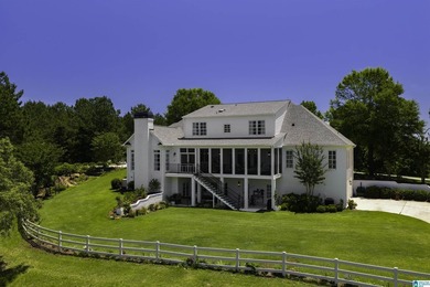 The rarest of offerings.Thoughtfully reimagined 12.5 acre estate - photo 2