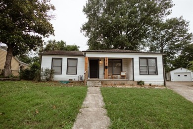 Lake Home For Sale in Waco, Texas