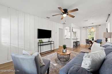 Avondale bungalow - Completely renovated - No HOA - Near - photo 3