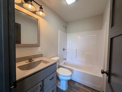 The convenience of one-level living meets the opportunity to - photo 15