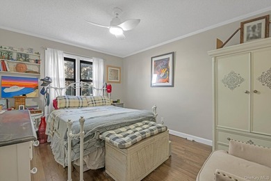 Enjoy coastal living in this spacious one bedroom apartment - photo 10