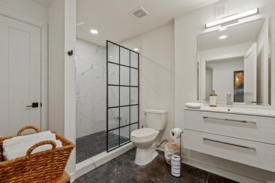 Beautiful Lake Hamilton Townhome with tons of amenities! 3 - photo 24