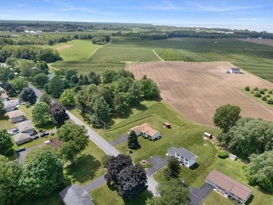 Welcome to 7587 Salmon Creek Road, Williamson! This meticulously - photo 46