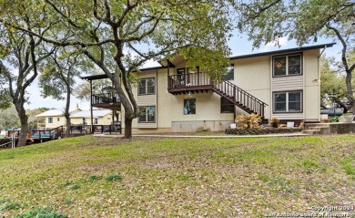 Beautiful spacious home,located on the waterfront on 2 lots. 4 - Lake Home For Sale in Lakehills, Texas
