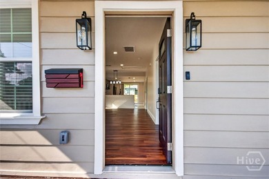 WELCOME HOME AND STEP INSIDE TO DISCOVER AN OPEN CONCEPT FLOOR - photo 3
