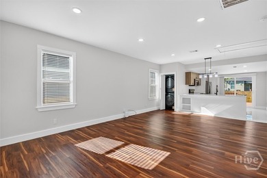 WELCOME HOME AND STEP INSIDE TO DISCOVER AN OPEN CONCEPT FLOOR - photo 6
