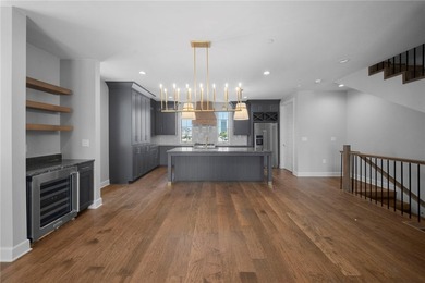 Rare opportunity to own two Brownstones in Pinnacle Heights as a - photo 4