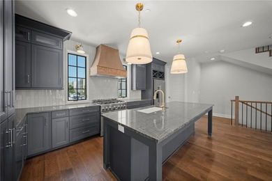 Rare opportunity to own two Brownstones in Pinnacle Heights as a - photo 7