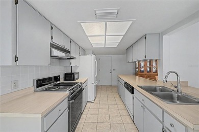 NEW ROOF Coming soon. Welcome to this charming and - photo 22