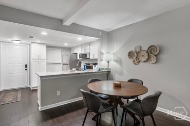 Come discover the convenience of living at Windsor Crossing! - photo 5