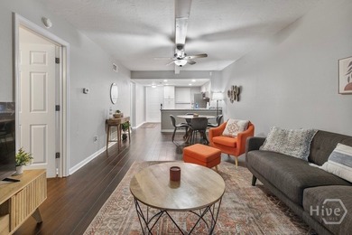 Come discover the convenience of living at Windsor Crossing! - photo 6
