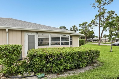 Welcome to this lovely, meticulously maintained 2-bedroom - photo 26