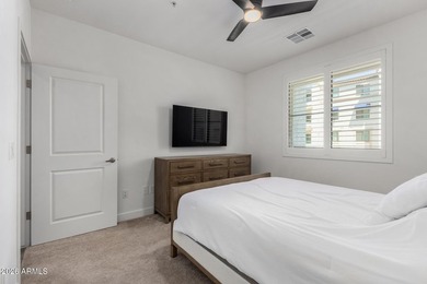 Luxury living at its finest! The amenities will blow your mind- - photo 31