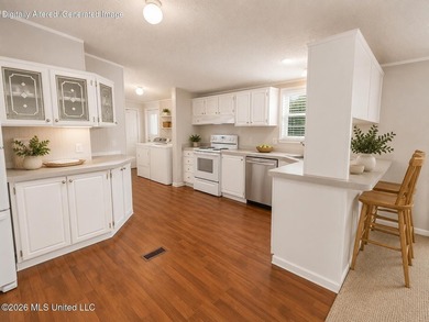 Affordable, Well-Maintained Home with Great Outdoor Space! - photo 3