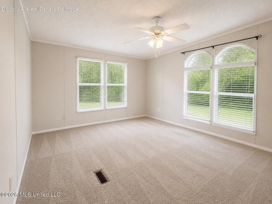 Affordable, Well-Maintained Home with Great Outdoor Space! - photo 5
