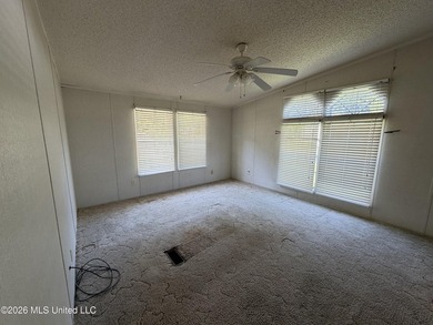 Affordable, Well-Maintained Home with Great Outdoor Space! - photo 7