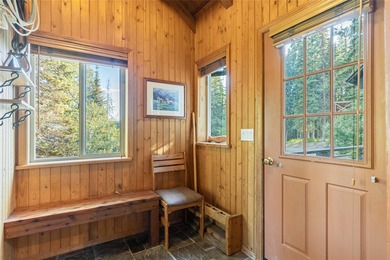 Sitting right at the base of Whitefish Mountain Ski Resort, 3835 - photo 8