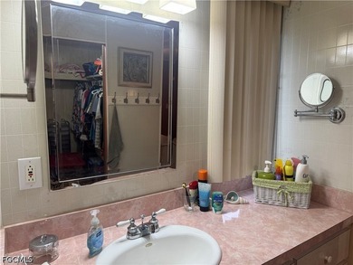 Welcome to this furnished 1980 two-bedroom, two-bath home - photo 21