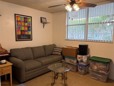 Well maintained 2B/2B condo with brand new roof just installed - photo 24