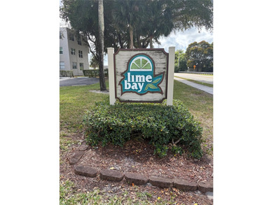 Well maintained 2B/2B condo with brand new roof just installed - photo 47
