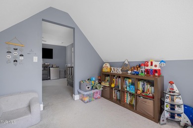 This beautiful traditional brick home offers 4 spacious bedrooms - photo 47