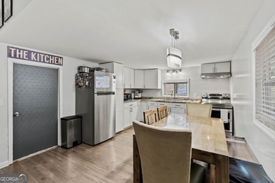 Don't overlook this one - it has been completely transformed - photo 11