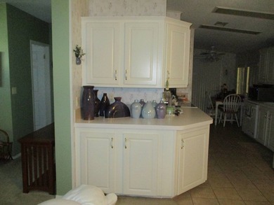 REDUCED AGAIN! OWNER ANXIOUS! One owner who took loving care - photo 11