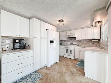Under contract-accepting backup offers. Experience true Florida - photo 12