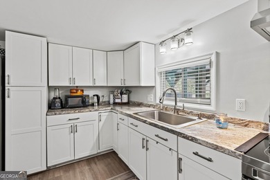 Don't overlook this one - it has been completely transformed - photo 13