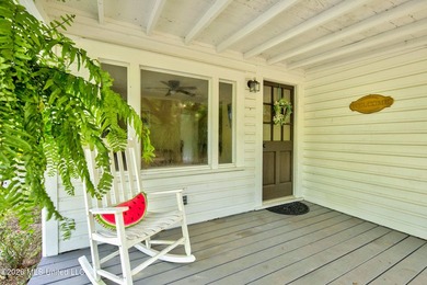 Fall in love with the rustic cottage charm and cozy feel of this - photo 4