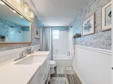 Under contract-accepting backup offers. Experience true Florida - photo 18
