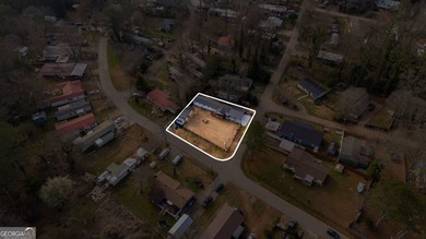 Don't overlook this one - it has been completely transformed - photo 25