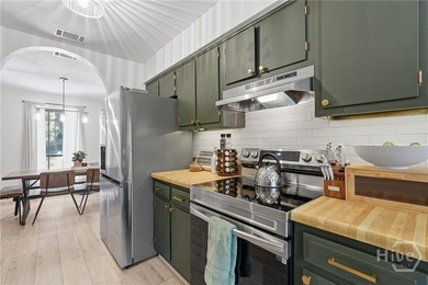 Tucked beneath mature trees on Wilmington Island, 607 Leaning - photo 10