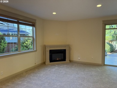 Welcome to this well-maintained 3-bedroom, 2.5-bath home located - photo 10