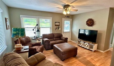 Stop dreaming about the lakeside lifestyle and start living it - photo 35