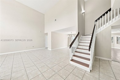 Welcome to this beautifully maintained 5-bedroom, 4-bath - photo 8