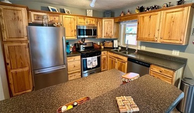 Stop dreaming about the lakeside lifestyle and start living it - photo 41