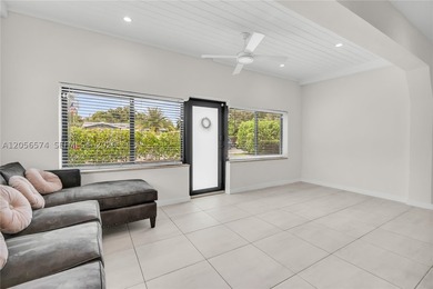 BEAUTIFULLY UPDATED AND TRULY MOVE-IN READY! THIS EXCEPTIONAL - photo 7