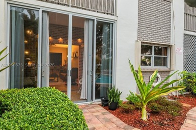 Beachside living made easy! Ground-floor 2BR/1BA condo near the - photo 2